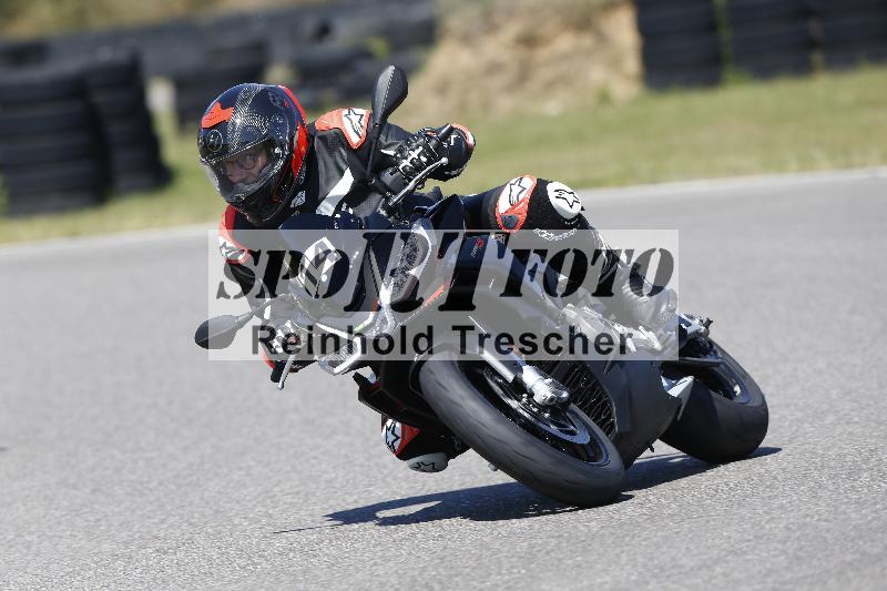 /Archiv-2025/48 25.08.2025 Cornu Master School ADR/blau-bleu/14